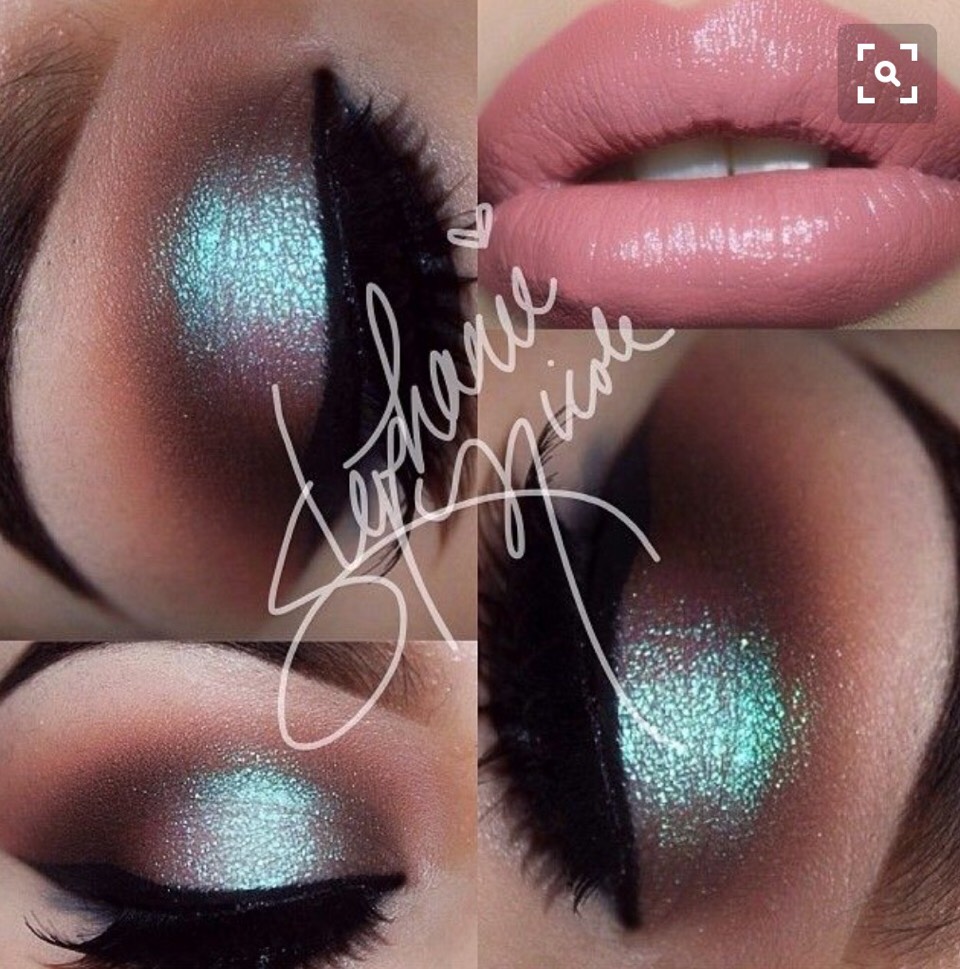 Beautiful Glitter Eye Makeup 👍💖💖