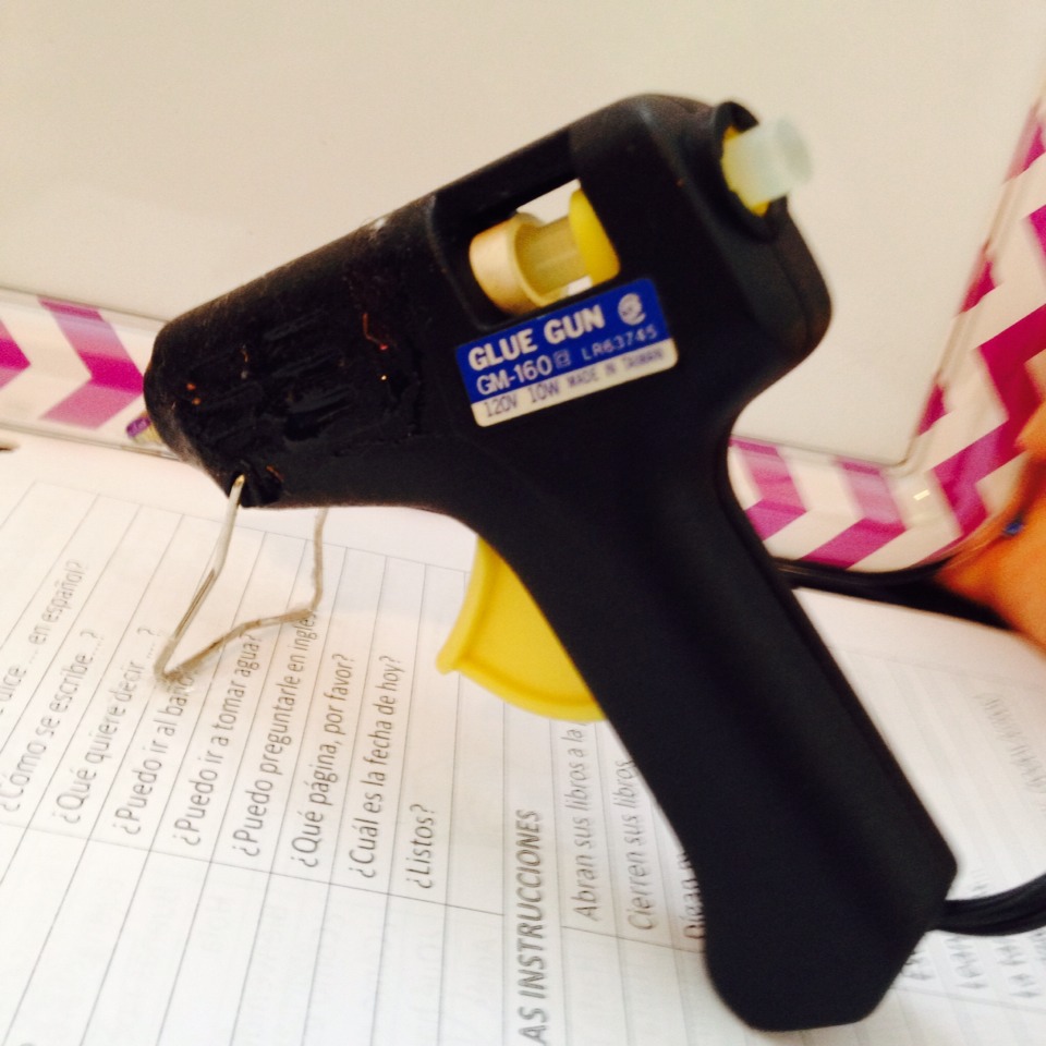 A glue gun