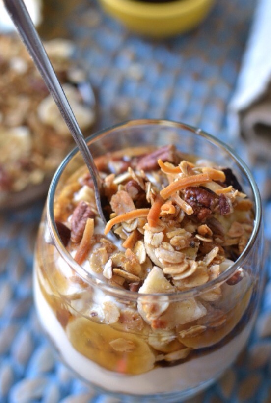 Banana maple yogurt parfait