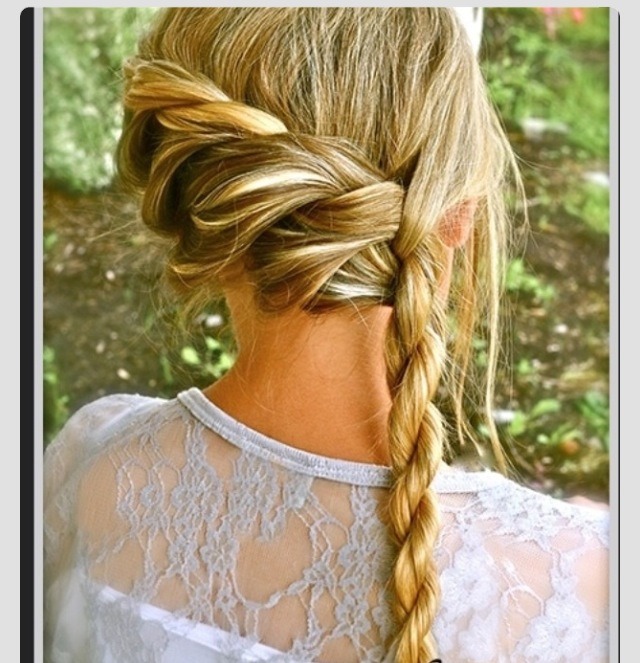 How To Easily Do 6 Super Simple Summer Hairstyles