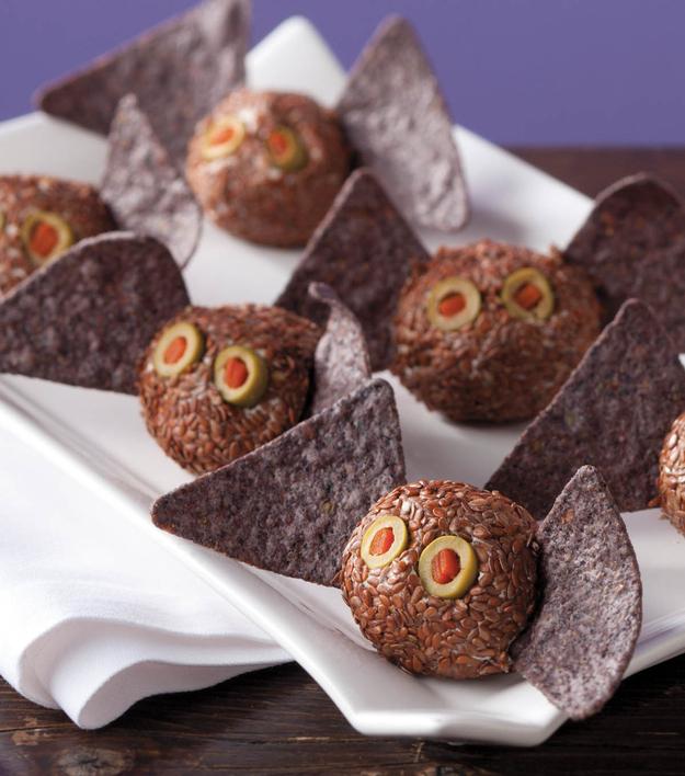 Mini Batty Cheese Balls

http://www.joann.com/mini-batty-cheese-balls/2641938P73.html?