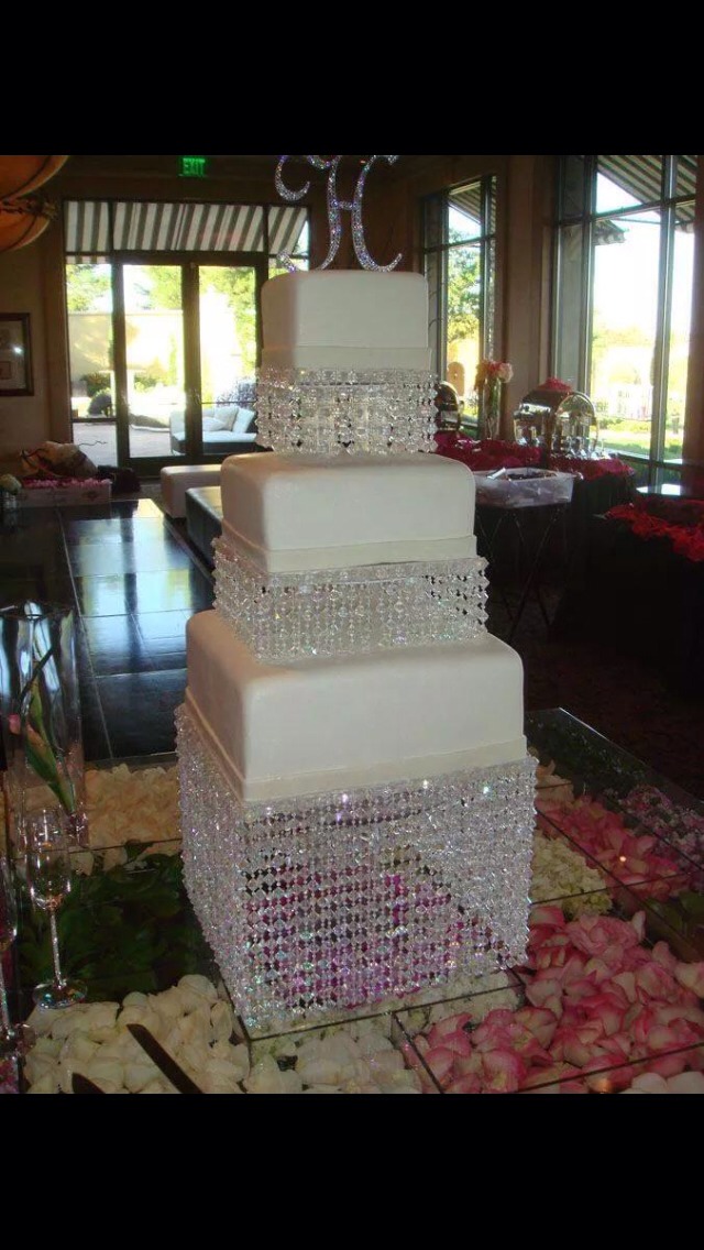 Bling Wedding Cakes ! 