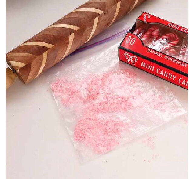 DIY Candy Cane Sugar Scrub! 