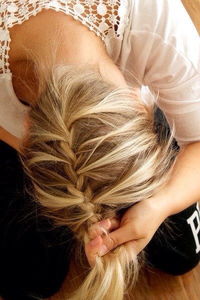 Definitely going to try and do this upside down French braid! If you like the look of it, you should definitely give it a go too and keep practicing till you get it perfect 😉