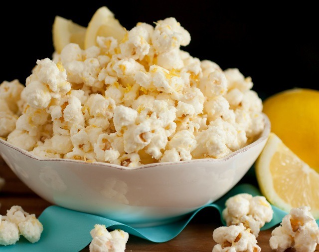 . Allow popcorn to cool completely, store in an airtight container or large ziploc bag (note: this is best enjoyed the day it's made or one day following).