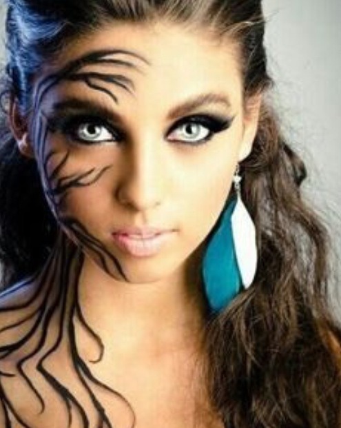 Cute And Cool  Halloween Makeup And Costumes For Everyone Even Pets