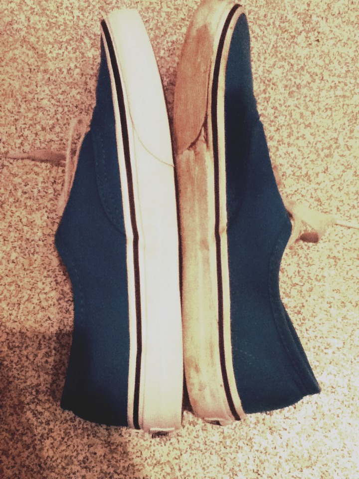Once you got all the things you need. You will then need to damp the cloth and pour the Cif onto the white rubber.Then, you'll need to scrub at it.You can do this as Many times as you want until your happy with it.I did it twice. On the left is the one I just did and the right one needs doing. 