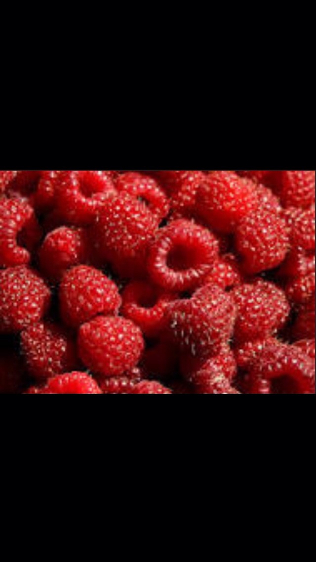 Two to three raspberries mixed with a spoon of aloe vera gel and a drop of honey will get you pink lips