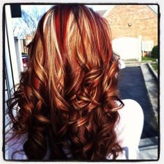 More curls but this one is more of a reddish color and curly at the bottom half, and i think that this is my all time favorite but i just hate curling my hair because it takes too long😂