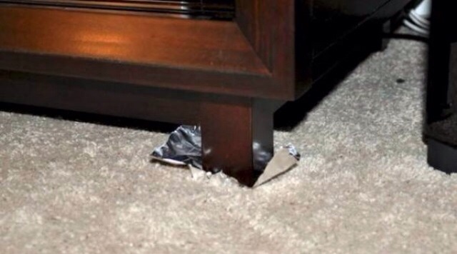 Use a piece of foil to move heavy pieces of furniture. The furniture will move with greater ease.