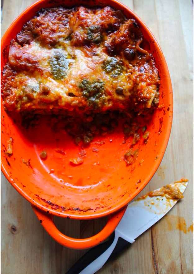 17. Vegetarian Lentil Lasagna
Lasagna noodles + tomato soup + lentils + pesto + cheese. Get the recipe.
http://ciaoveggie.com/2013/04/five-ingredient-lentil-lasagne.html