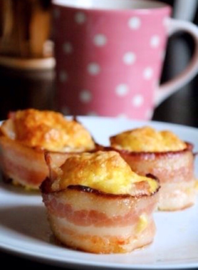 Cook this in the oven and enjoy an easier way to have eggs & bacon in one bite!