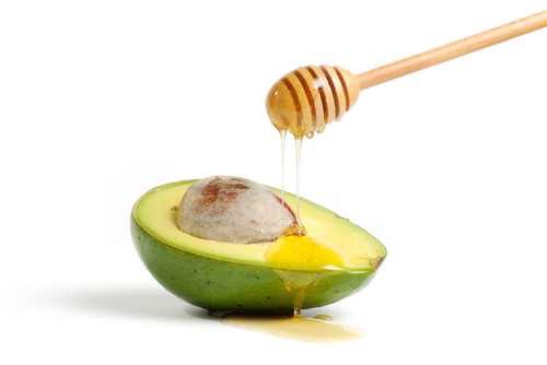 Honey and Avocado Mask
Steps:
•Rinse your skin and pat dry
•Scoop out the meat of one whole avocado and mash it into a paste
•Combine one tablespoon of honey and mix well
•Apply the mask to your skin
•Let it sit for fifteen to twenty minutes
•Rinse thoroughly with warm water and pat skin dry