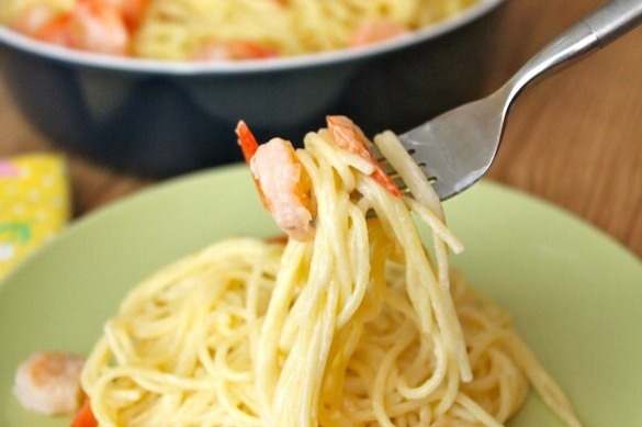 Easy Creamy Shrimp Pasta 😍🍜
http://www.thebittersideofsweet.com/2013/12/20/easy-creamy-shrimp-pasta/