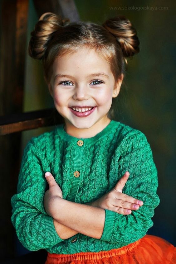 20 Pretty Hair Styles for Your Little Girl
