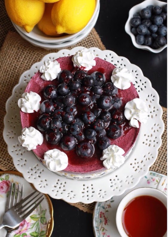 Blueberry lemon ice cream cake 