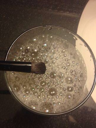 How To Wash Your Make Up Brushes . Water Bath Soap or Shampoo And Cooking Oil .