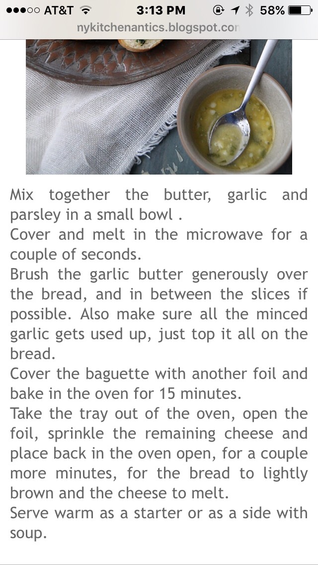 Spinach And Artichoke Dip Stuffed Garlic Bread 