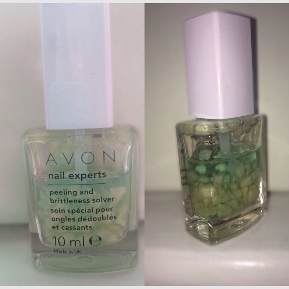 Now mix the chopped garlic into your nail varnish🔪💅