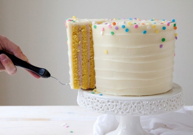 Vertical Layer Cake...crazy cool!
