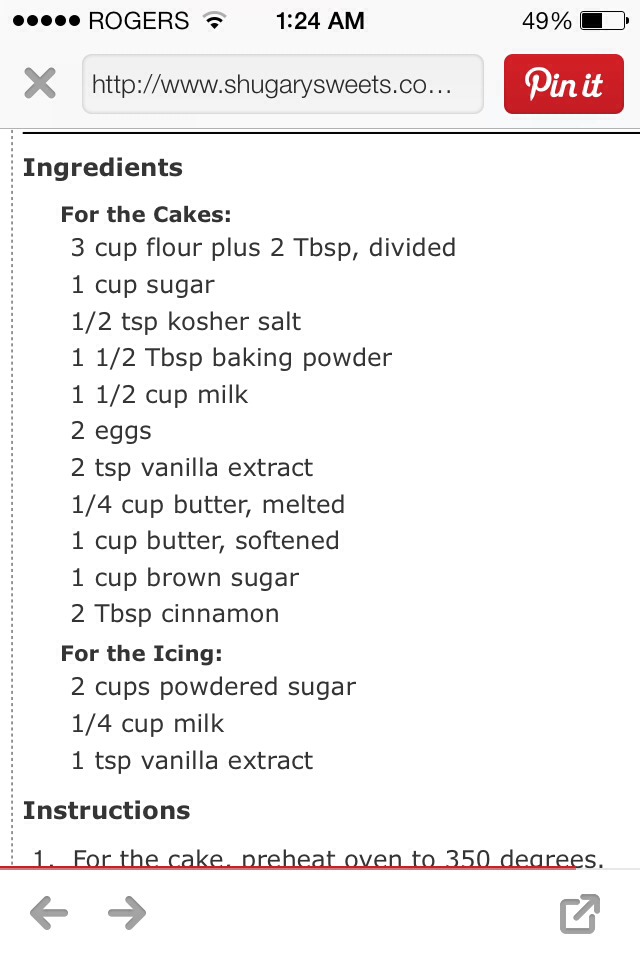 Cinnamon Roll Breakfast Cake