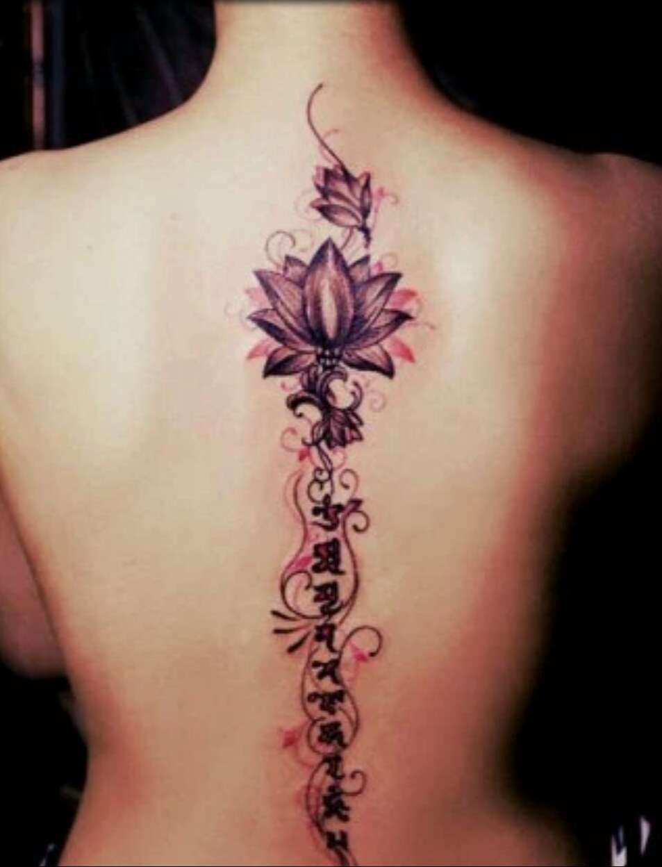 Spectacular Spine Tattoos !!!