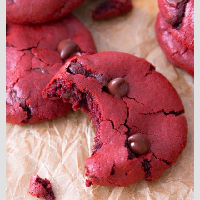 Delicious New RED VELVET COOKIES! Simple instructions 👍🙌😱