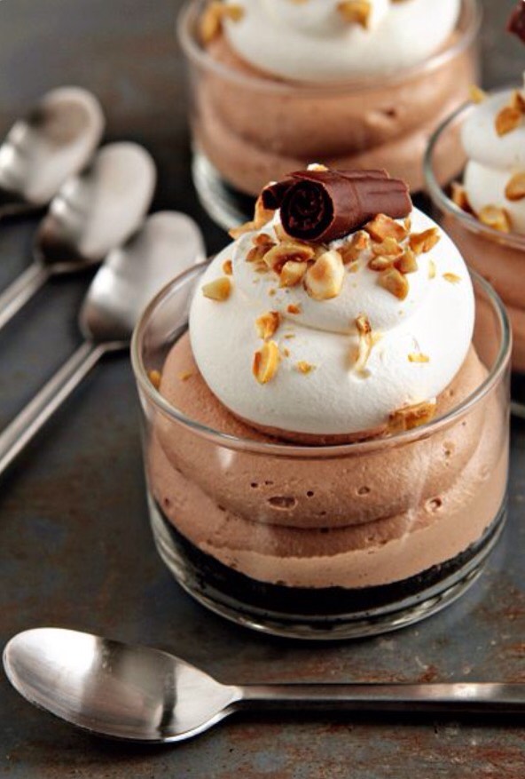 No bake Nutella cheese cake.