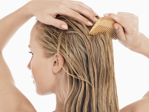 Mask One: Banana hair mask
This mask is perfect for those of you with thinner hair – bananas contain potassium, which strengthens and fixes damaged hair without weighing it down.   