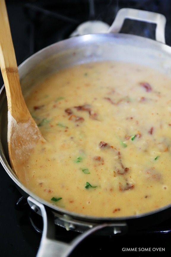 Creamy Pasta Recipe With Sun-dried Tomatoes And Chicken👌😍🍝🍅