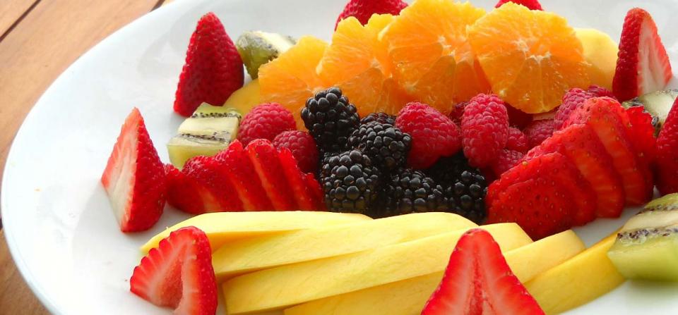 5 Foods For Naturally Glowing Skin.