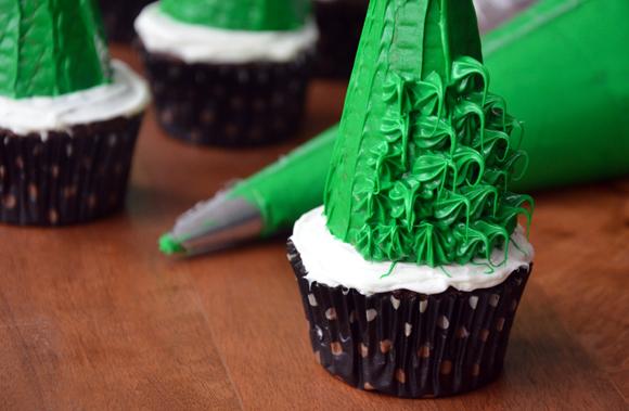 Christmas Tree Cupcakes!