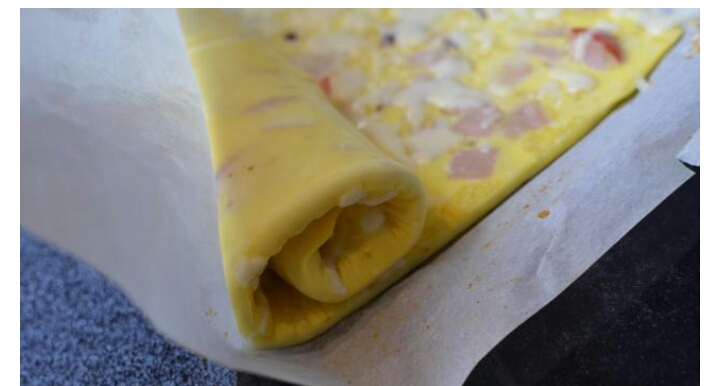 baked ham n cheese egg omlette roll,impressive♥