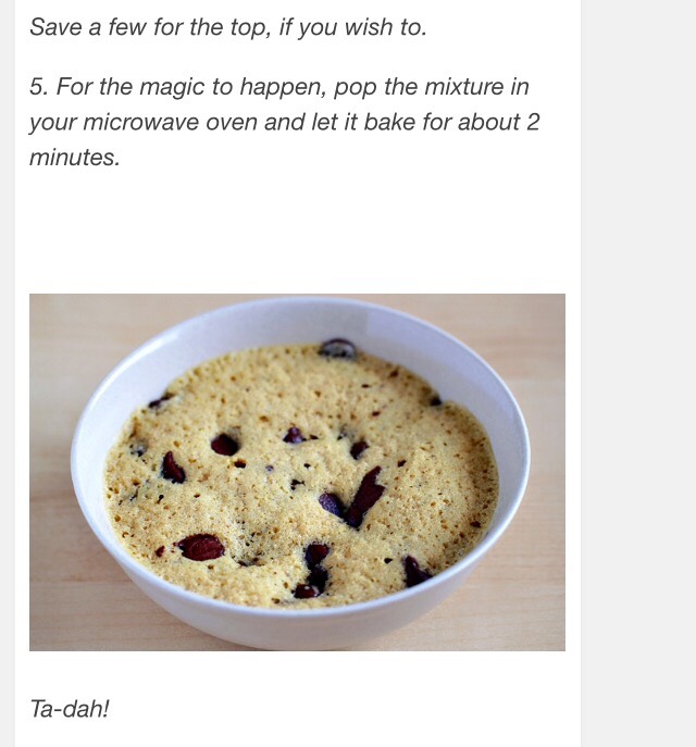2 Minute Chocolate Chip Cookie !!!