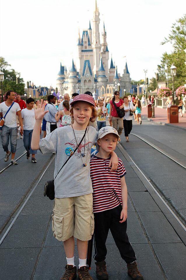 Take picture of your children when frost arriving at the theme park it can help you if they ever get lost and you will have the picture in handy in what they are wearing 