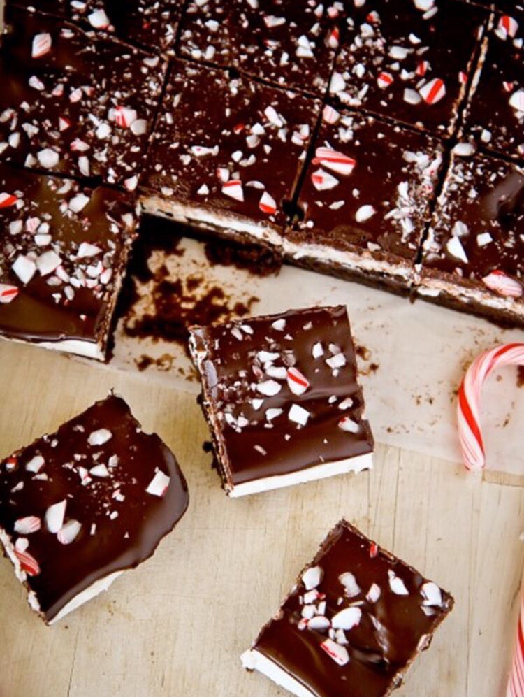 💞 Peppermint Brownie Bars💞