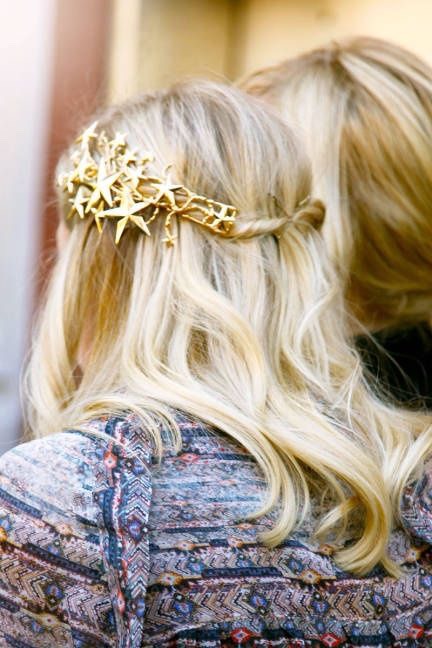 Holiday hair accessory ideas #HolidayHair 