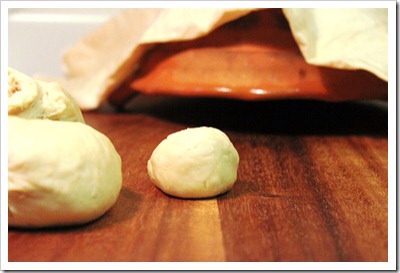 Who To Make Mexican Buñuelos