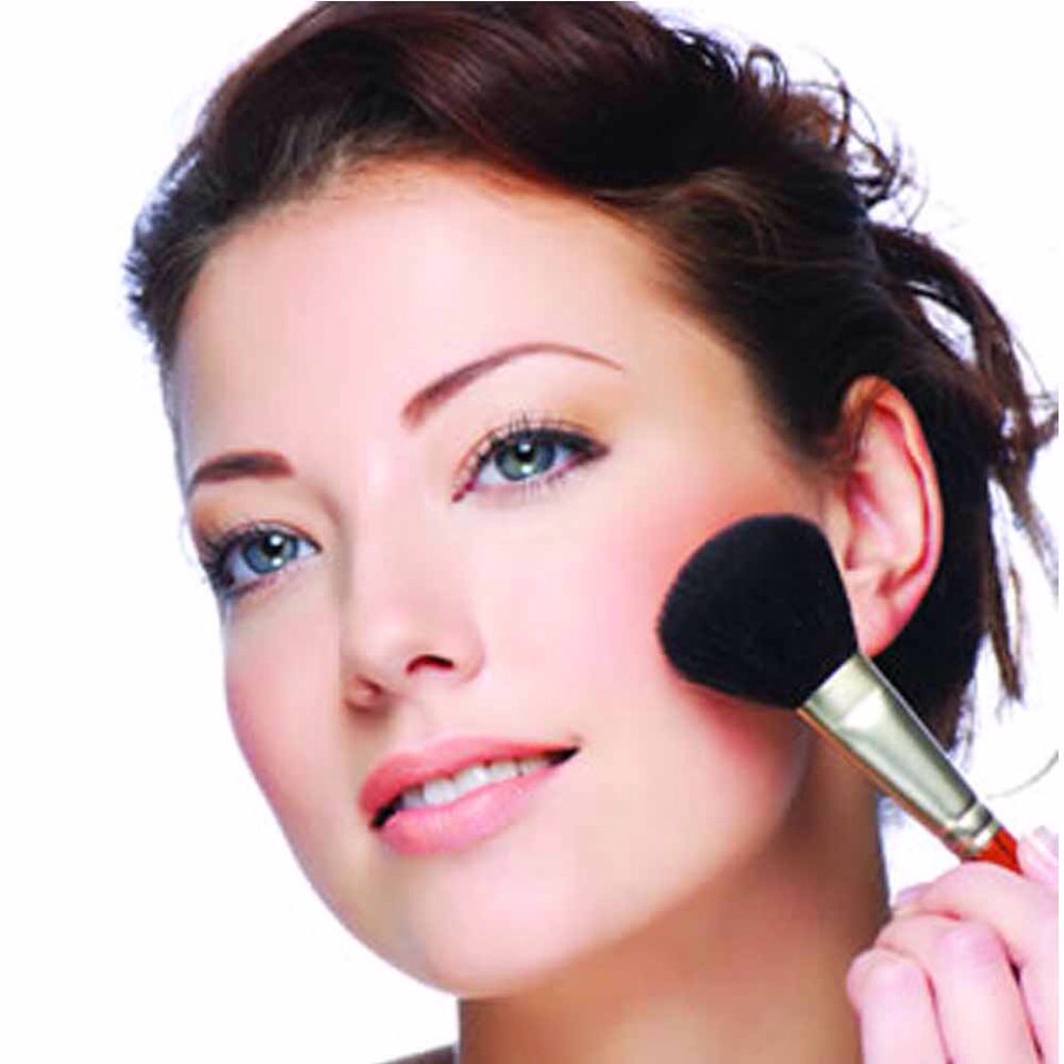 Beauty Tip 5: Don't wear makeup daily: If you are a teenager and wear your foundation, blush, mascara, powder, eye shadow, liner and gloss daily, then stop right there. This could be bad for acne and simply concealer, mascara and gloss could be enough for a day.