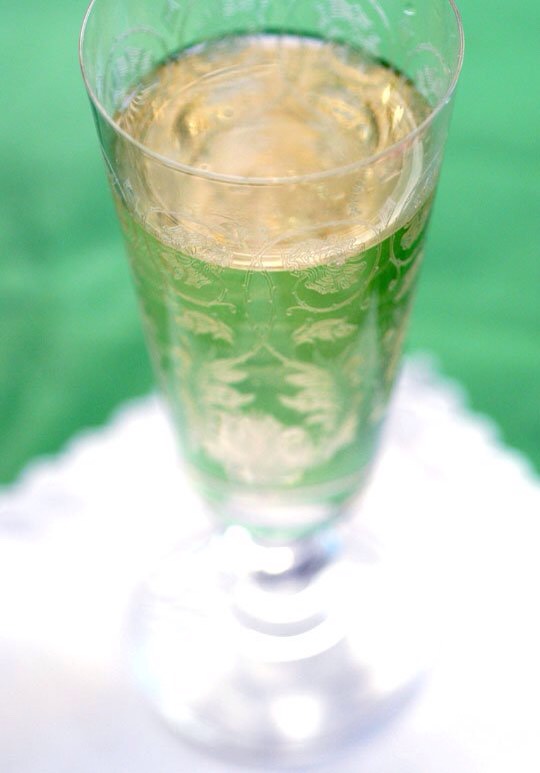 Lady Sybil St. Germain & Champagne Cocktail | recipe 👉