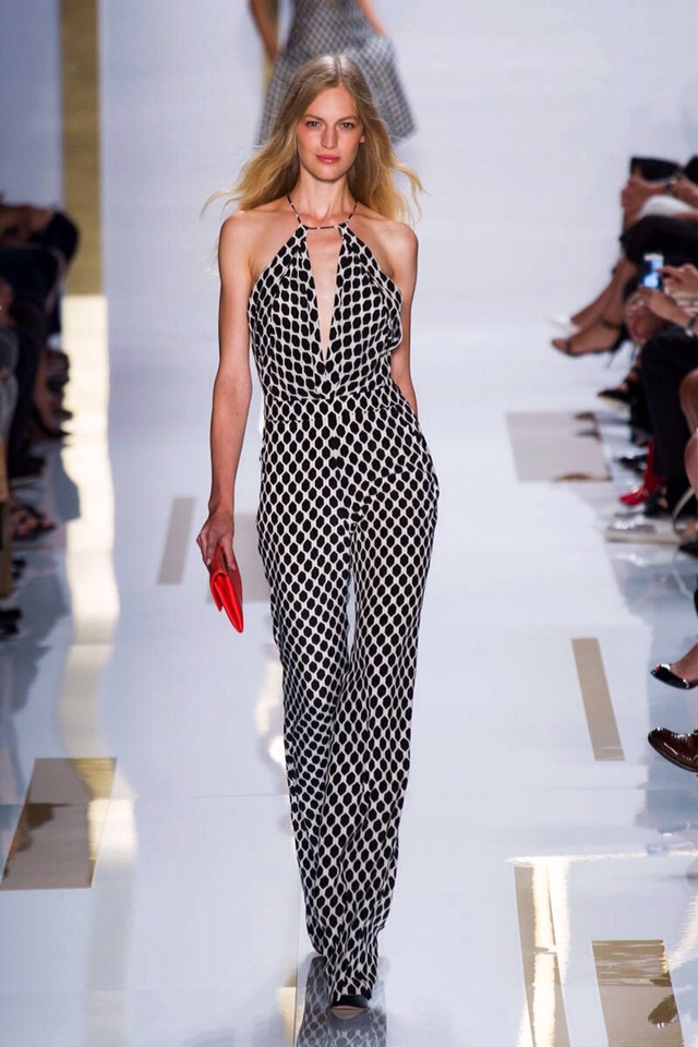 Graphic designs are hot this spring!