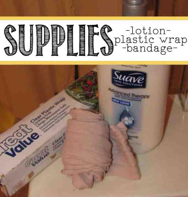 DIY body wrap supplies

..vitamin E oil or Lotion (it’s best if it contains something from the ocean: seaweed, kelp, mud. I couldn’t find any, so I just used what I had on-hand.)
..Clear plastic wrap
..Bandage wrap