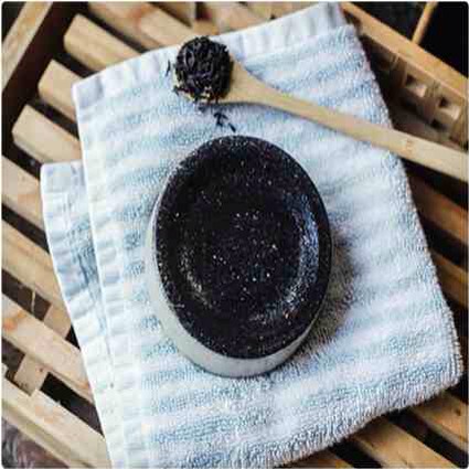 35. Exfoliating Chai Tea Soap

Chai tea is not just something you can get at the coffee shop, it’s also a food item that can help you clean up. The exfoliating effect comes from adding in chai tea pieces to the top of the soap so it helps slough off your top layer of skin and impurities.