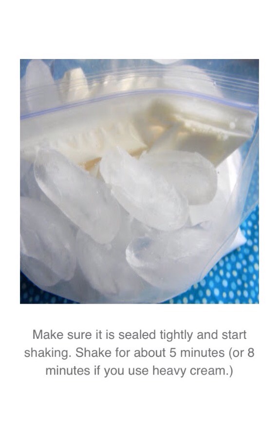 Make Ice cream In A Baggie Here 👍🏽🍦🍨