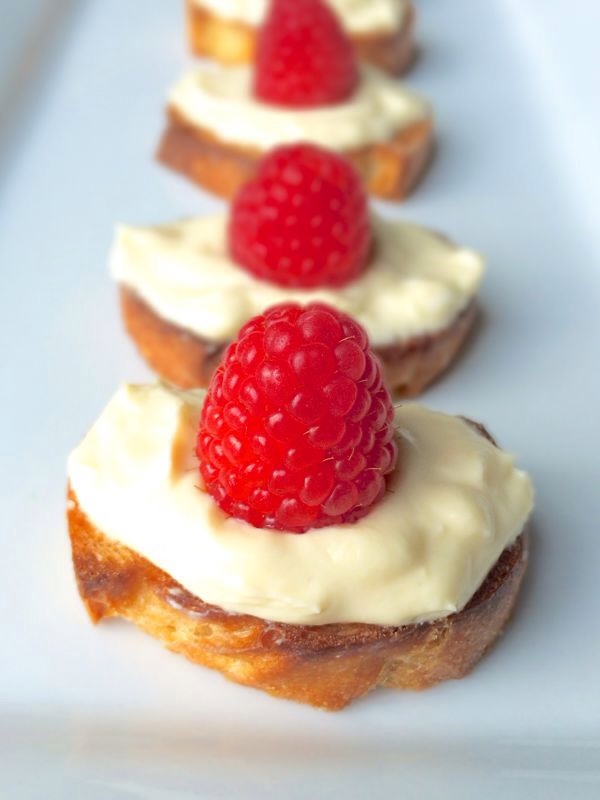 Honey and Tangerine Goat Cheese Crostini's, perfect for tea time with your mother-in-law! ;)
http://thelemonbowl.com/2013/12/honey-and-tangerine-whipped-goat-cheese-crostini.html