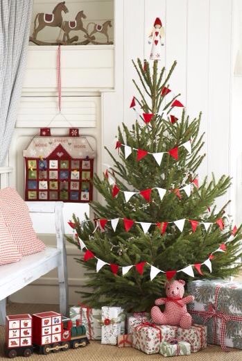 Different Colour Schemes For Christmas Trees 🎄🎄🎄