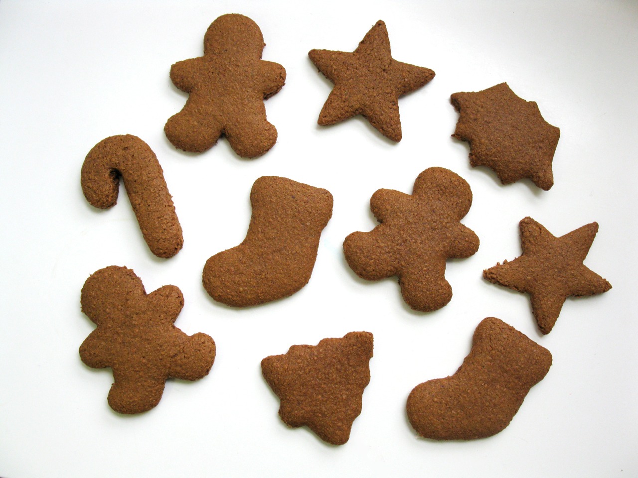 Happy gingerbreading!!!!