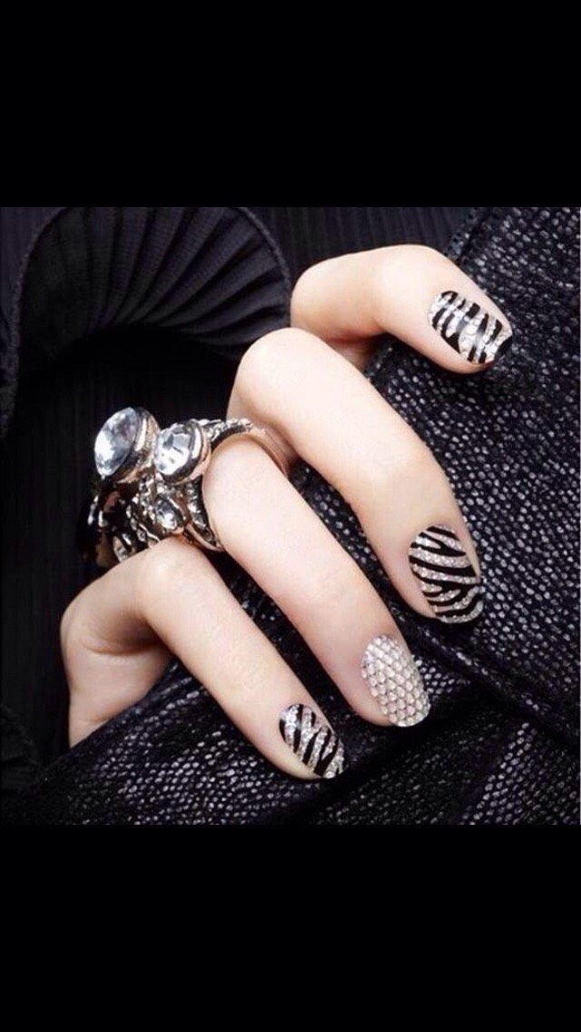 Adorable Nail Art And Polish