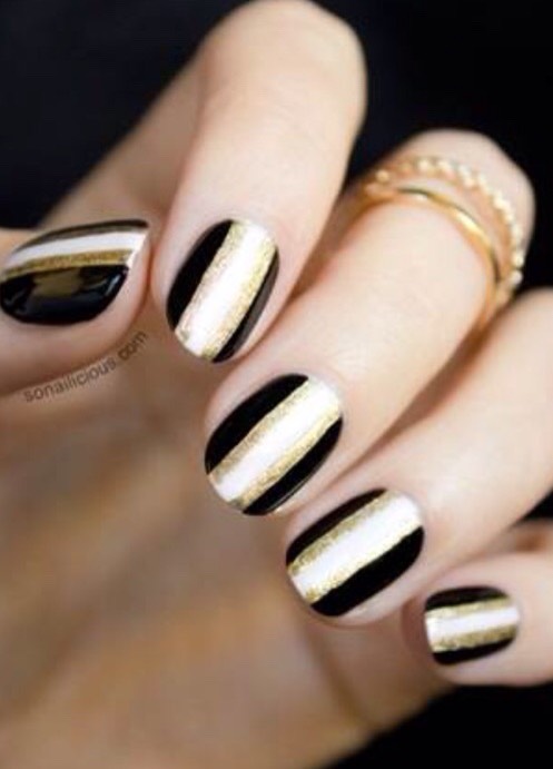 15 Gorgeous Nail Designs For Fall