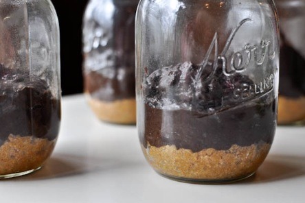 S'mores Cake In A Jar! 💜😍😍